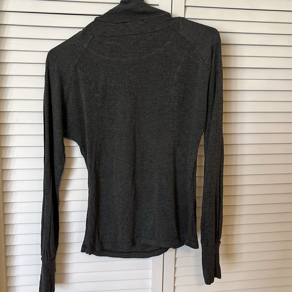 Mango gray turtle neck. - Picture 8 of 8